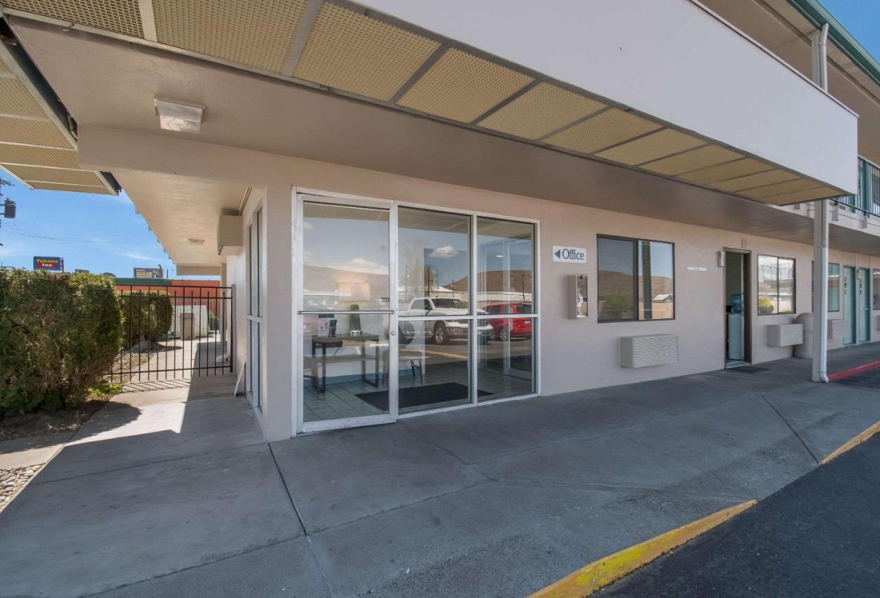 Econo Lodge Yakima Dış mekan fotoğraf