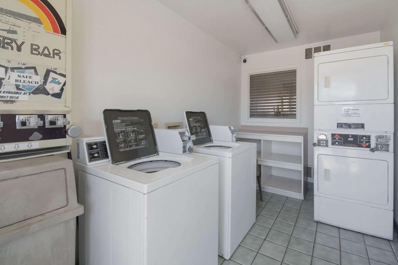 Econo Lodge Yakima Dış mekan fotoğraf