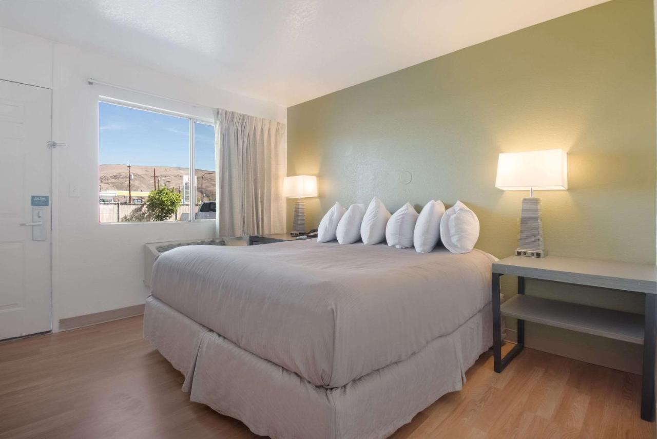 Econo Lodge Yakima Dış mekan fotoğraf