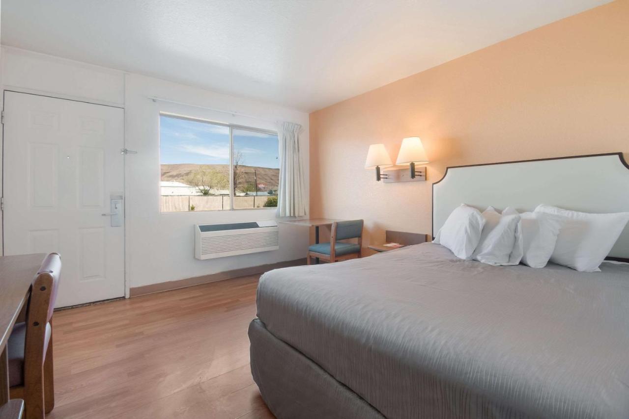 Econo Lodge Yakima Dış mekan fotoğraf